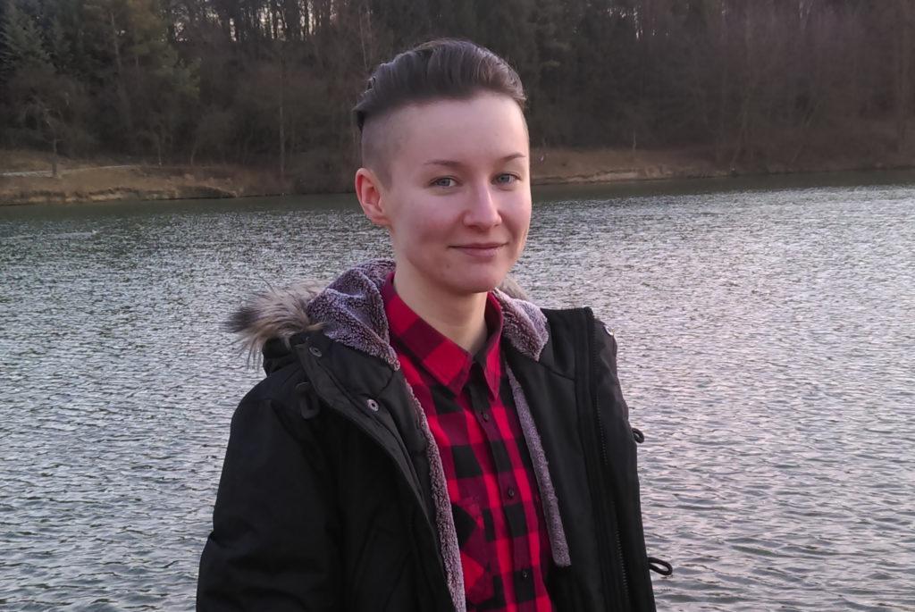 dívka, kterou mám ráda, začala někoho choditabeceda datování nápady h